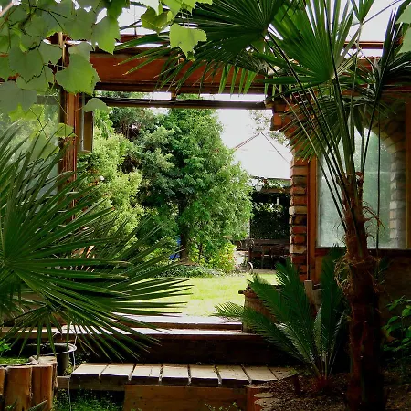 Guest house Raiskiy Sad